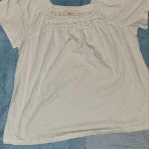 Stylus Women's White Eyelet Top